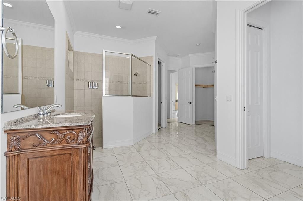 5030 Rustic Oaks Cir , Naples, FL 34105 Photo
