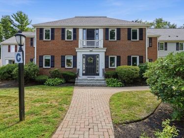 225 Lincoln St, Unit G4, Duxbury, MA 02332