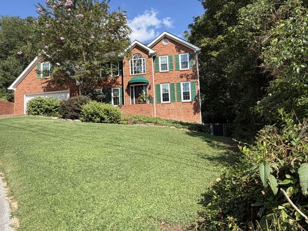 806 Amy Lane, Chattanooga, TN 37421