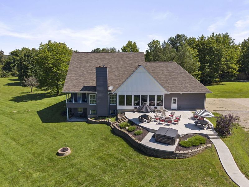 120 Woody Knoll Drive, Thornville, OH 43076 Photo 3