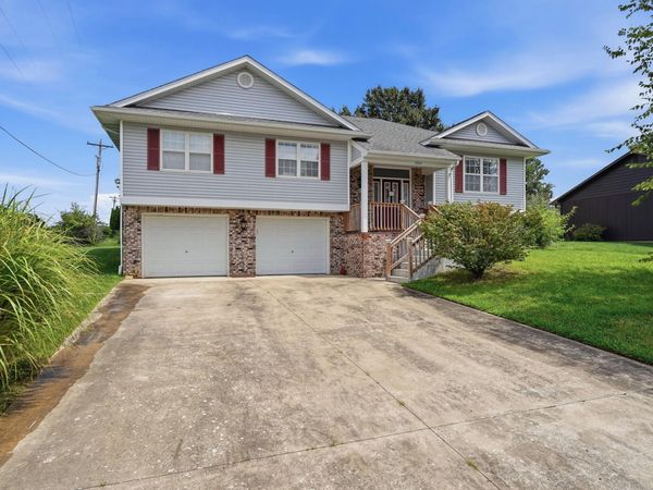 1924 Lakeview Drive, Fulton, MO 65251