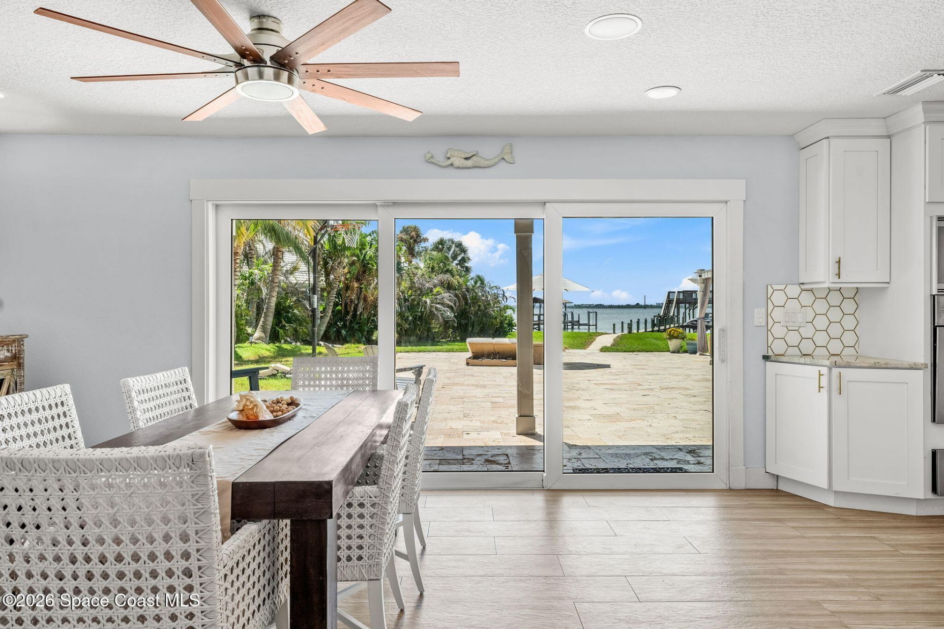 417 Riverview Lane, Melbourne Beach, FL 32951 Photo