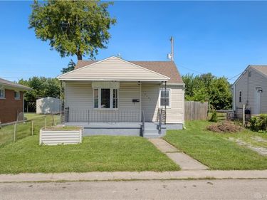 2531 Ontario Avenue, Harrison Twp, OH 45414