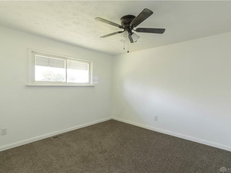 2531 Ontario Avenue, Harrison Township, OH 45414 Photo 14