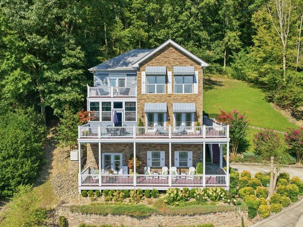 255 Nadia Ln, Smithville, TN 37166