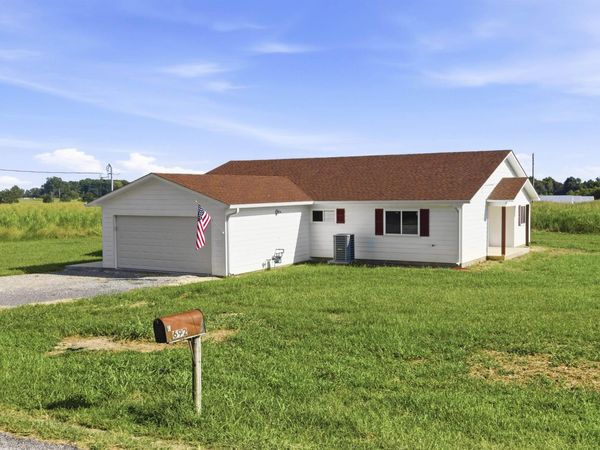 681 Barron Drive, Fyffe, AL 35971