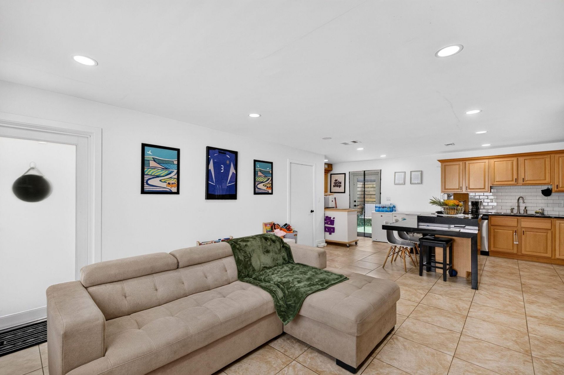 7701 NW 56th Avenue, Unit 3, Fort Lauderdale, FL 33073 Photo