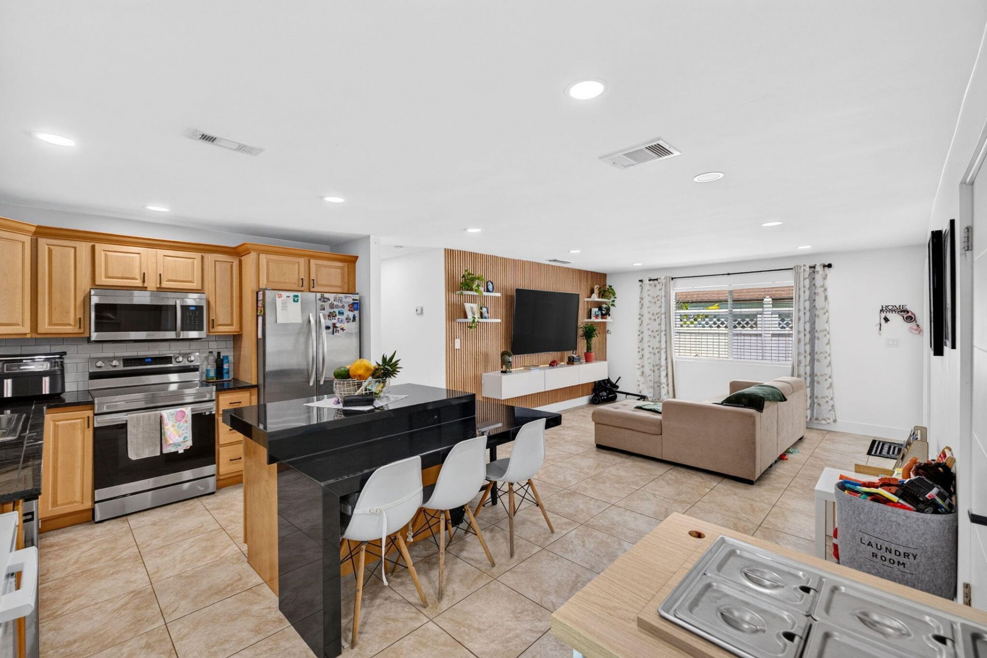 7701 NW 56th Avenue, Unit 3, Fort Lauderdale, FL 33073 Photo