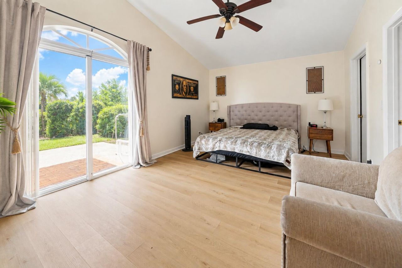 202 Wedgewood Circle, Greenacres, FL 33463 Photo