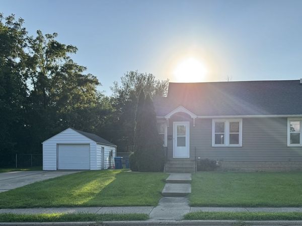 708 Henry Street, Peru, IL 61354