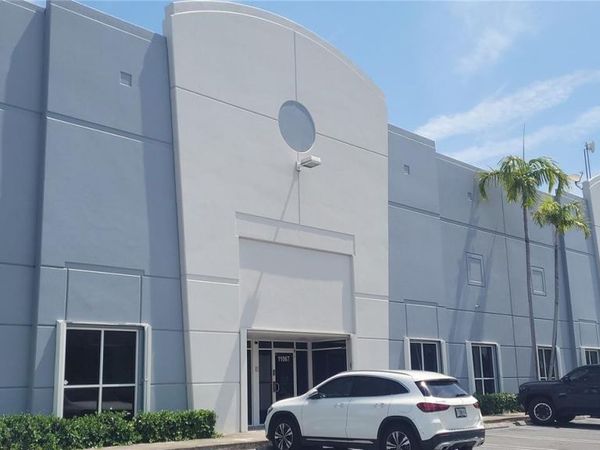 11187 NW 122nd St , Unit 9, Medley, FL 33178
