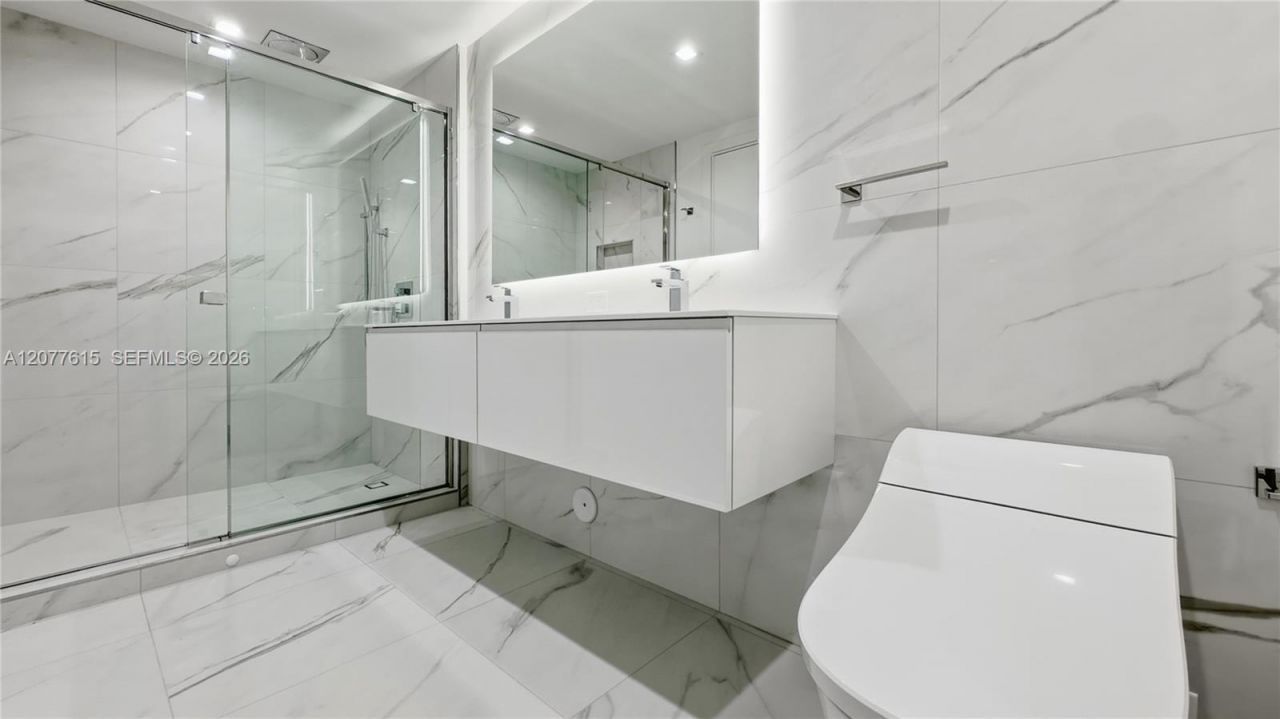 1170 E Hallandale Beach Blvd , Unit 1102, Hallandale Beach, FL 33009 Photo