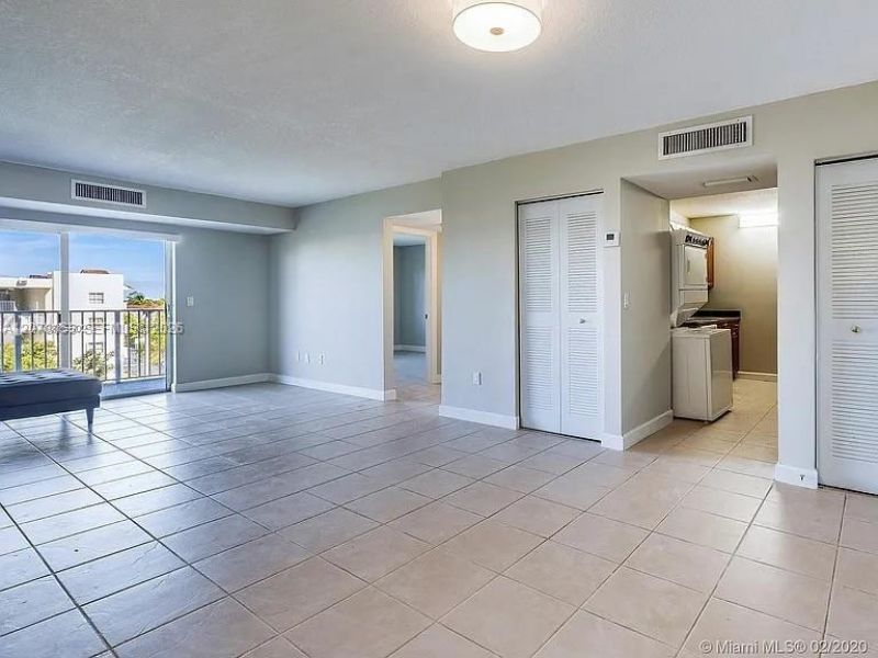 8240 SW 210th St, Unit 319, Cutler Bay, FL 33189 Photo