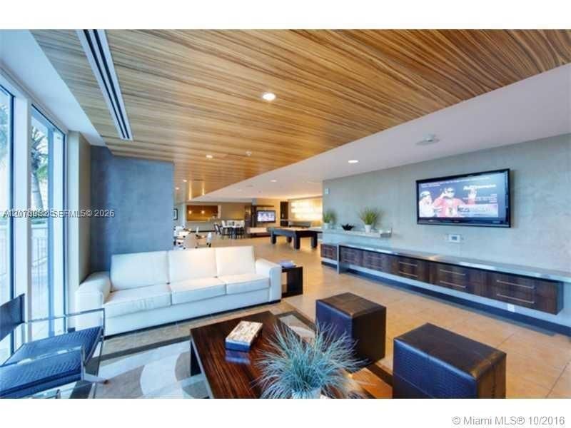60 SW 13th St , Unit 3410, Miami, FL 33130 Photo