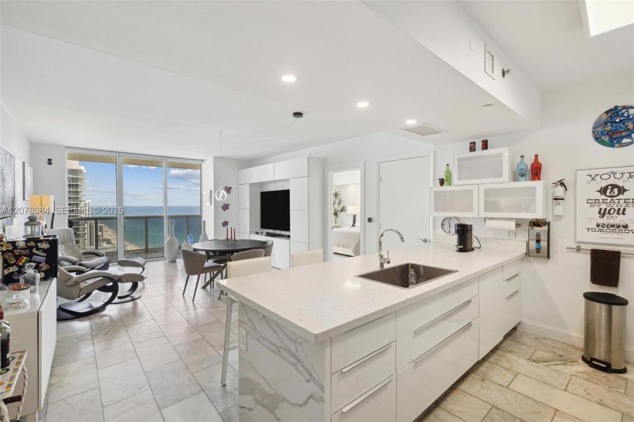 1830 S Ocean Dr , Unit 4210, Hallandale Beach, FL 33009 Photo