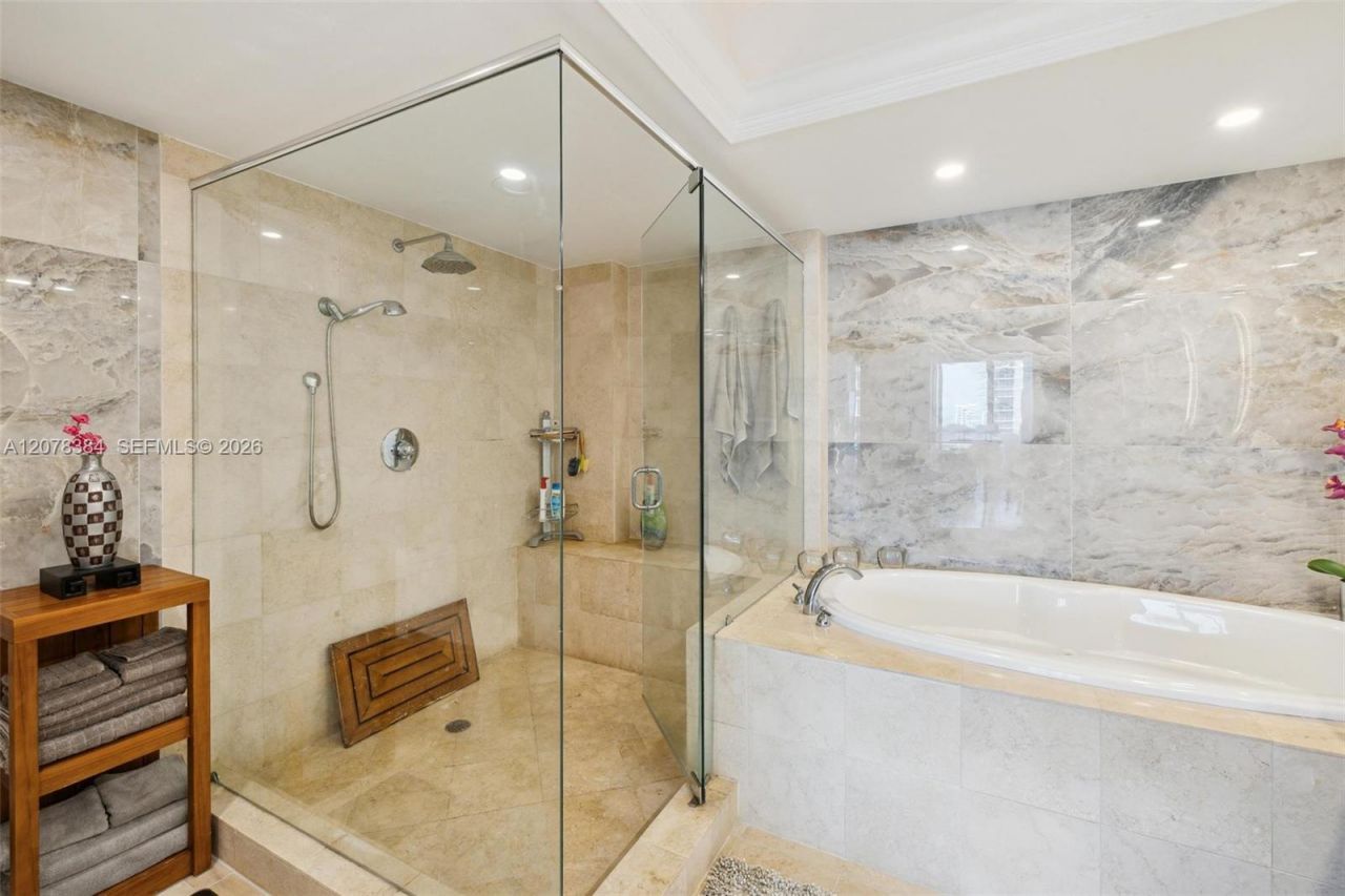 1830 S Ocean Dr , Unit 4210, Hallandale Beach, FL 33009 Photo