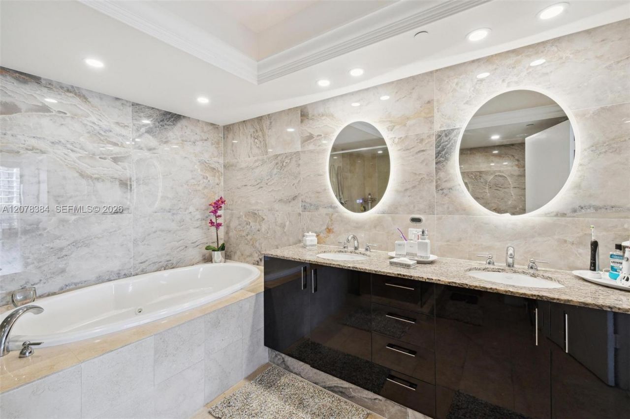 1830 S Ocean Dr , Unit 4210, Hallandale Beach, FL 33009 Photo