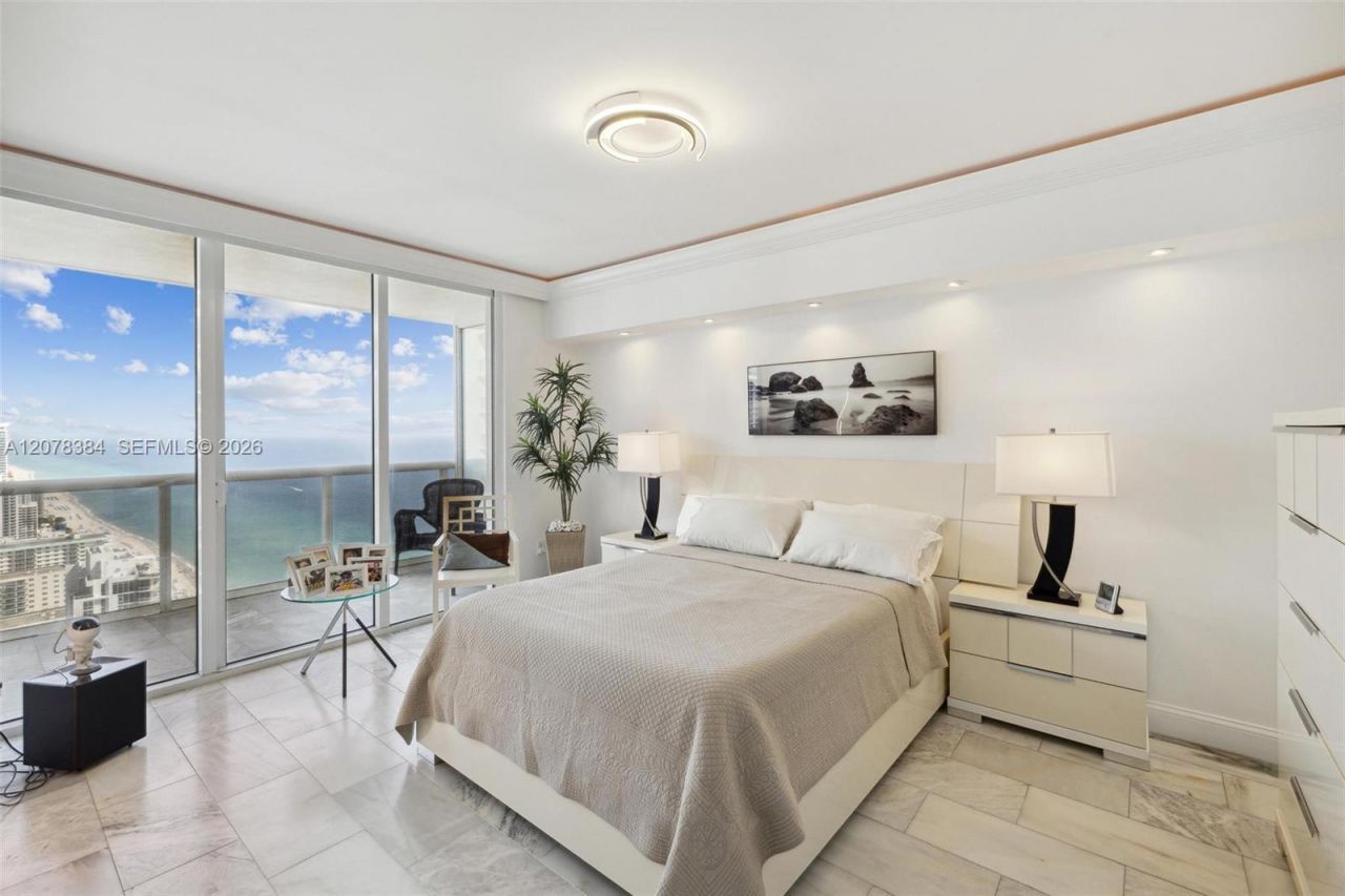 1830 S Ocean Dr , Unit 4210, Hallandale Beach, FL 33009 Photo