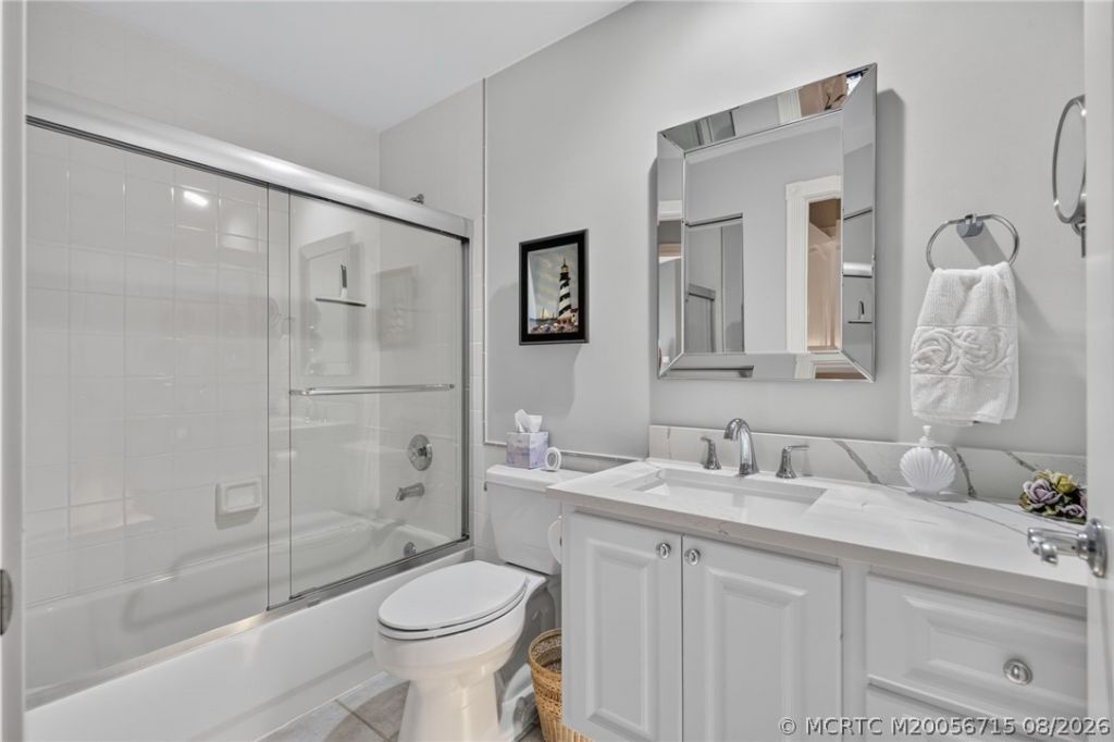 8232 SE Paurotis Lane , Hobe Sound, FL 33455 Photo