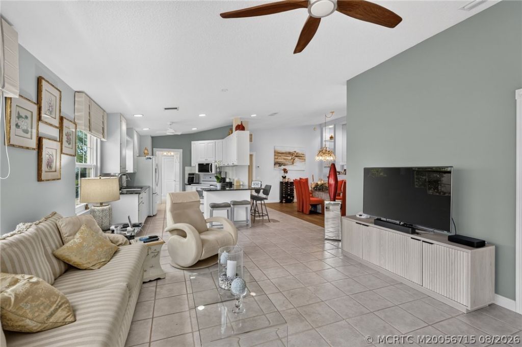 8232 SE Paurotis Lane , Hobe Sound, FL 33455 Photo