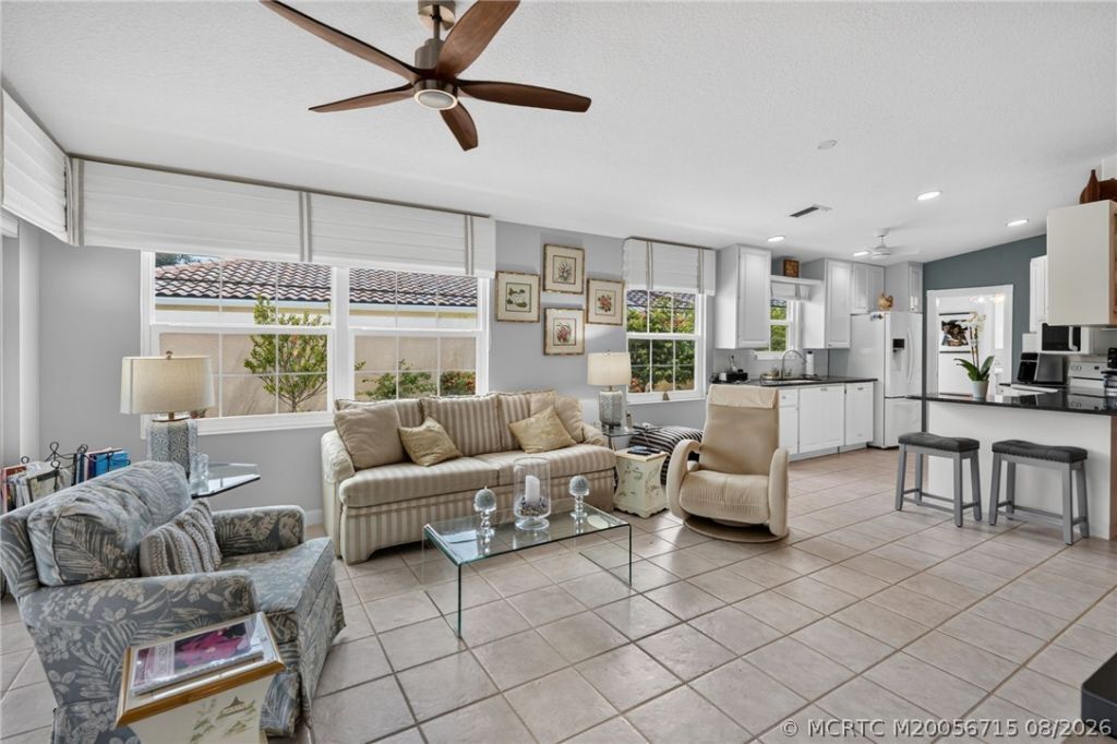 8232 SE Paurotis Lane , Hobe Sound, FL 33455 Photo