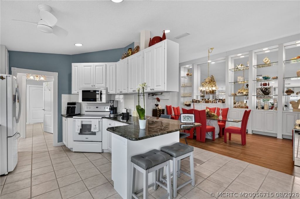 8232 SE Paurotis Lane , Hobe Sound, FL 33455 Photo