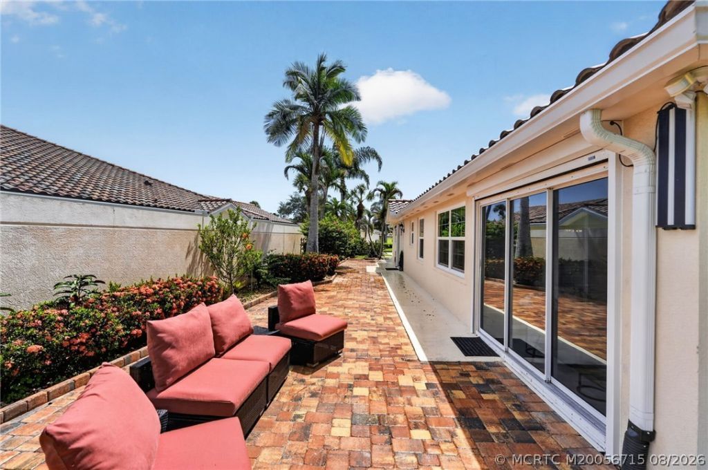 8232 SE Paurotis Lane , Hobe Sound, FL 33455 Photo