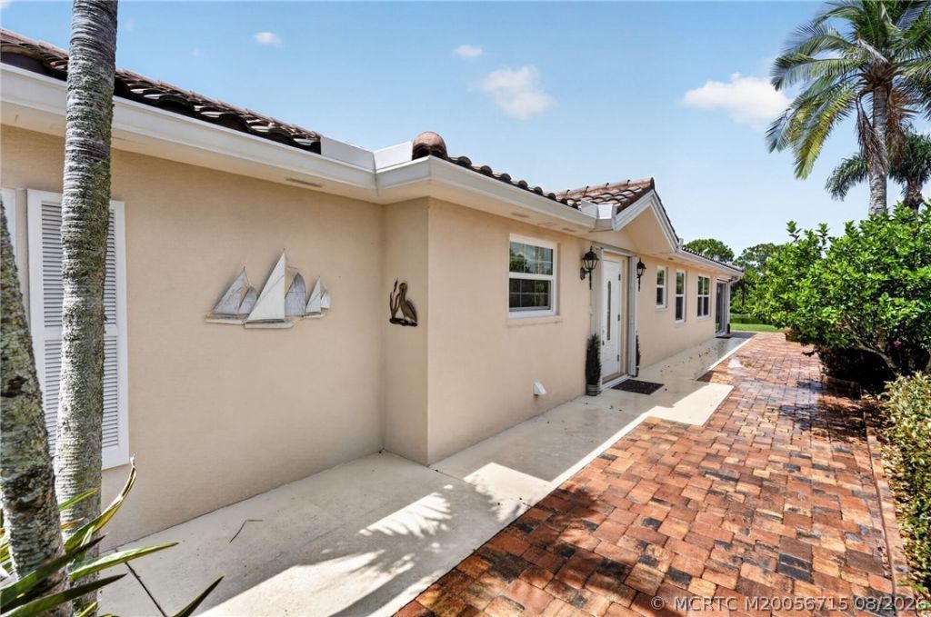8232 SE Paurotis Lane , Hobe Sound, FL 33455 Photo