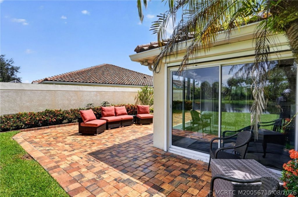8232 SE Paurotis Lane , Hobe Sound, FL 33455 Photo