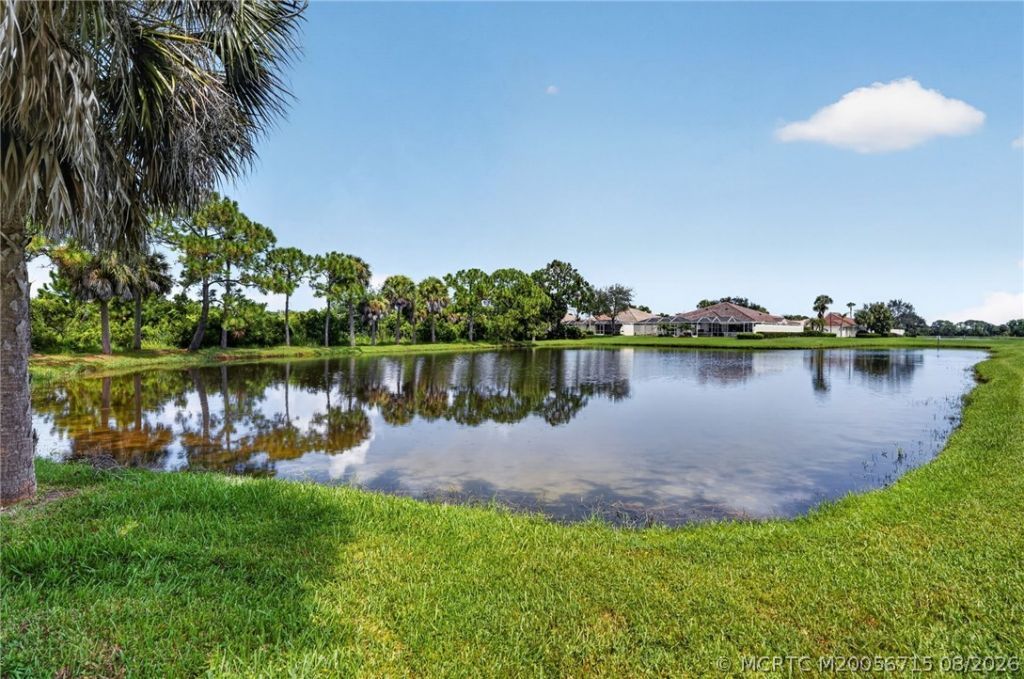 8232 SE Paurotis Lane , Hobe Sound, FL 33455 Photo