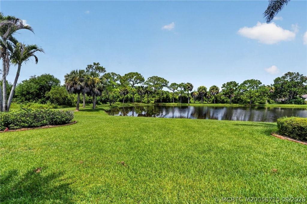 8232 SE Paurotis Lane , Hobe Sound, FL 33455 Photo