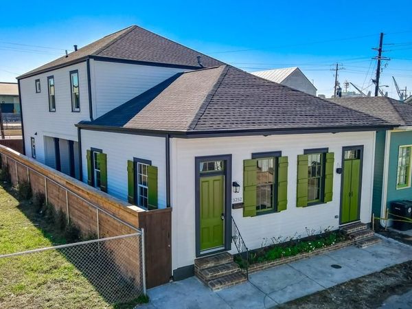 3252 STAINT THOMAS Street, New Orleans, LA 70115