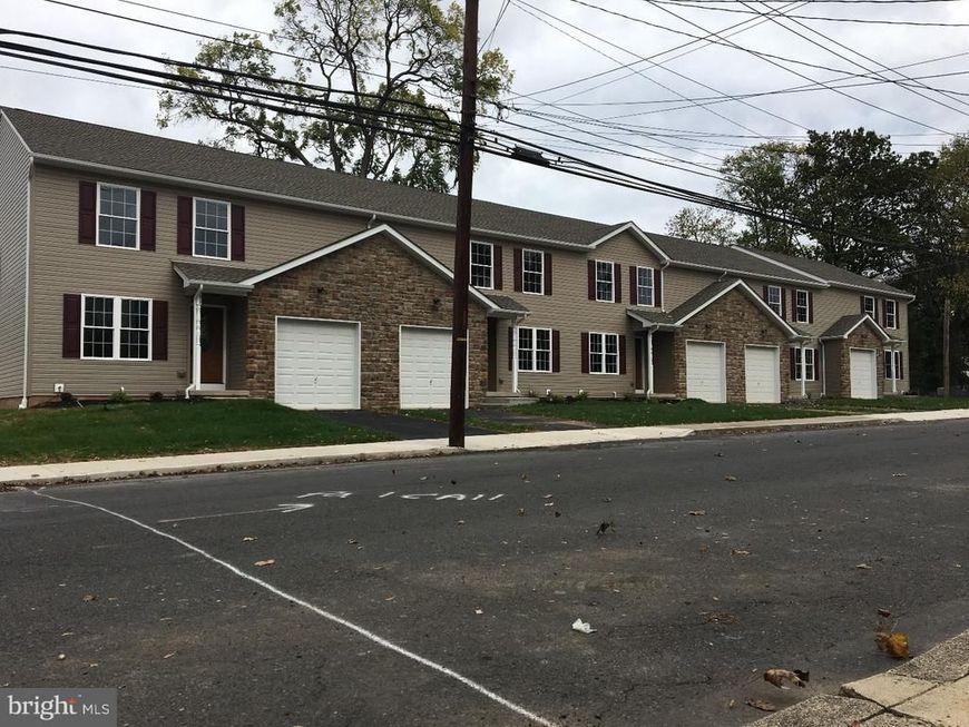 1015 Juniper Street , Quakertown, PA 18951 Main Photo