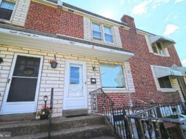 877 TAYLOR DRIVE , FOLCROFT, PA 19032
