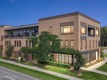 804 N Main Street, Unit 2H, Rochester, Mi 48307