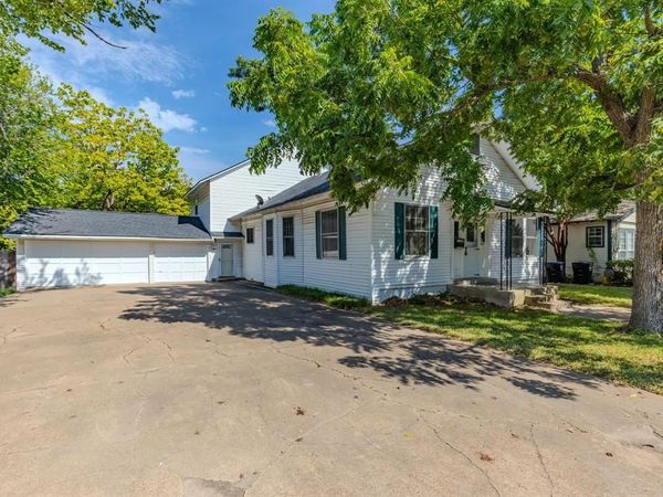 3821 Pine Street, Greenville, TX 75401