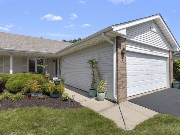 6456 Oak Crest Lane, LOVES PARK, IL 61111