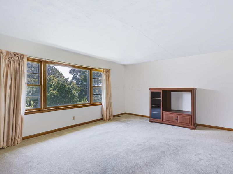 1793 Dayton Road NE, Newark, OH 43055 Photo 13