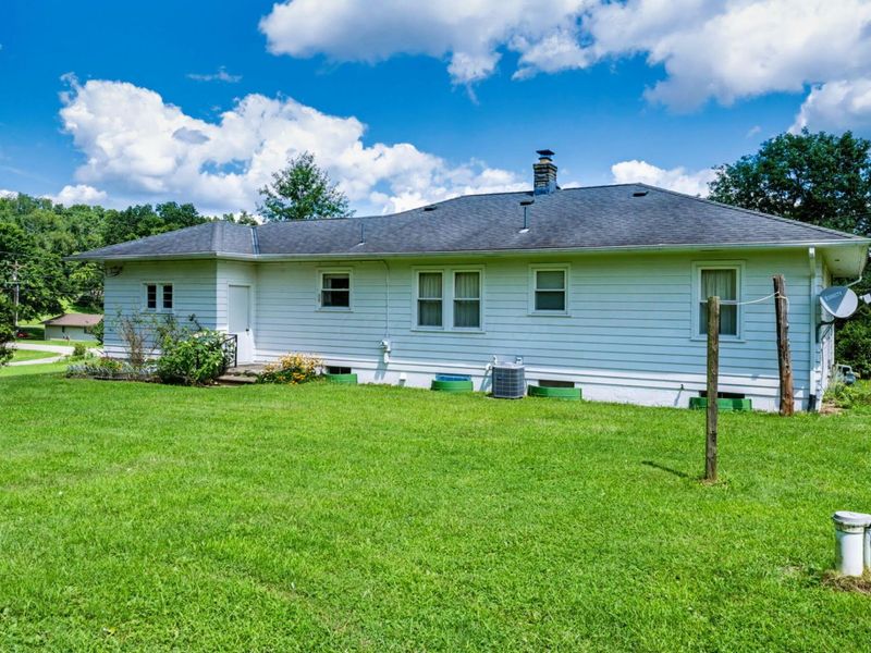 1793 Dayton Road NE, Newark, OH 43055 Photo 7