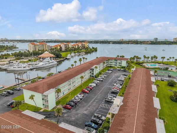 715 S Beach Street, Unit 214D, Daytona Beach, FL 32114