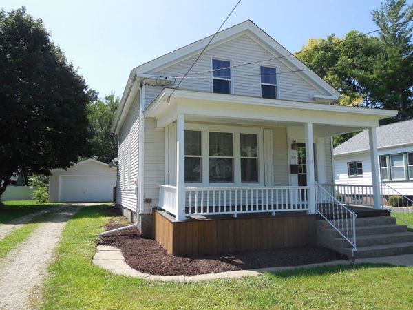 318 W Peru Street , Princeton, IL 61356