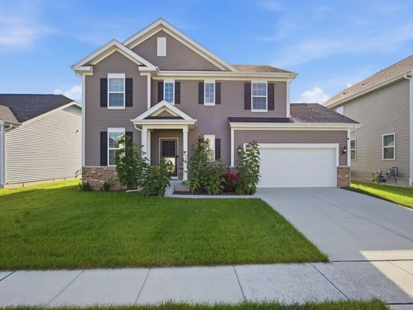 32021 Savannah Drive , Lakemoor, IL 60051