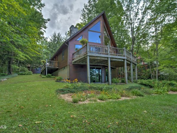 116 Hemlock Drive, Gloversville, NY 12078