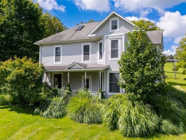 100 Stratton Lane, Flushing, OH 43977