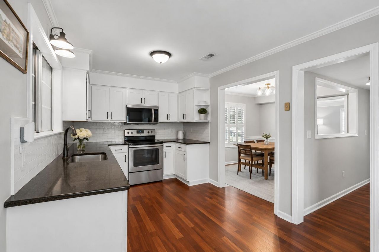1443 Oaklanding Road Photo 13