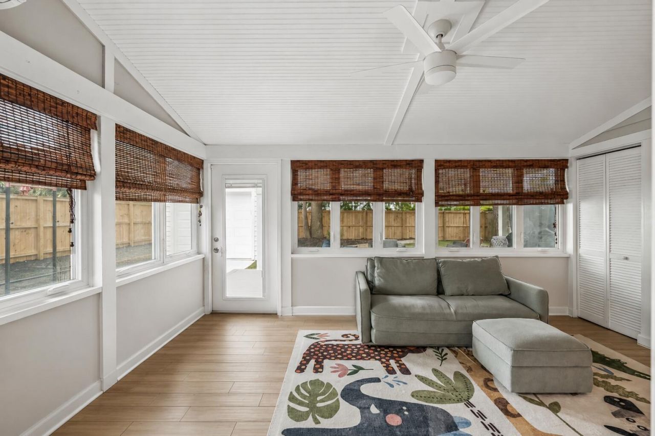 1443 Oaklanding Road Photo 16