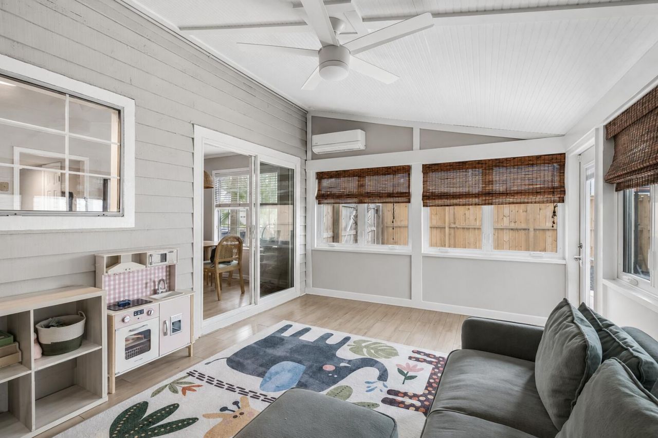 1443 Oaklanding Road Photo 17