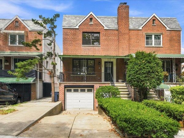 1463 Pelham Parkway N, Bronx, NY 10469