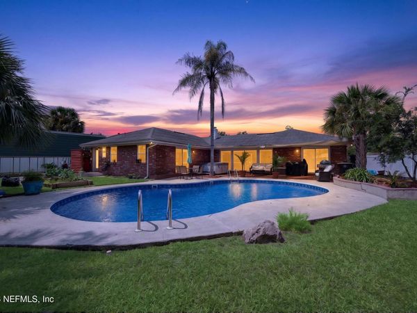 5627 FT SUMTER Road, Jacksonville, FL 32210