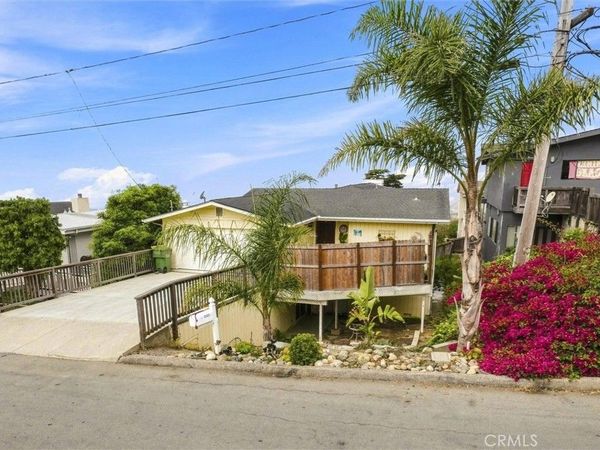 2481 Nutmeg Avenue , Morro Bay, CA 93442